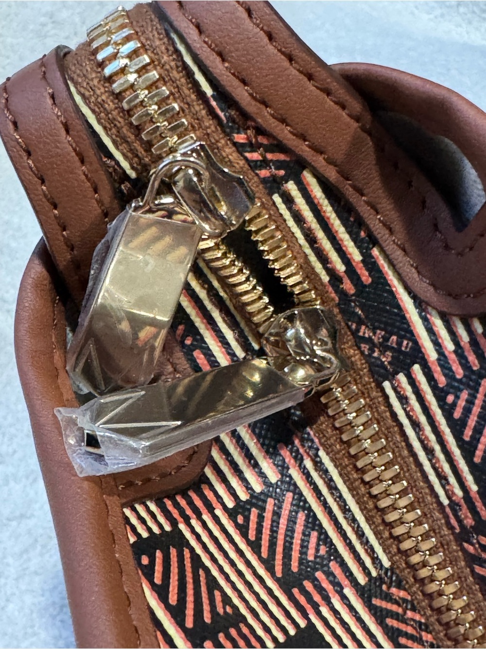 Moreau Paris Monaco small zip tote made in Italy - Picture 8 of 16